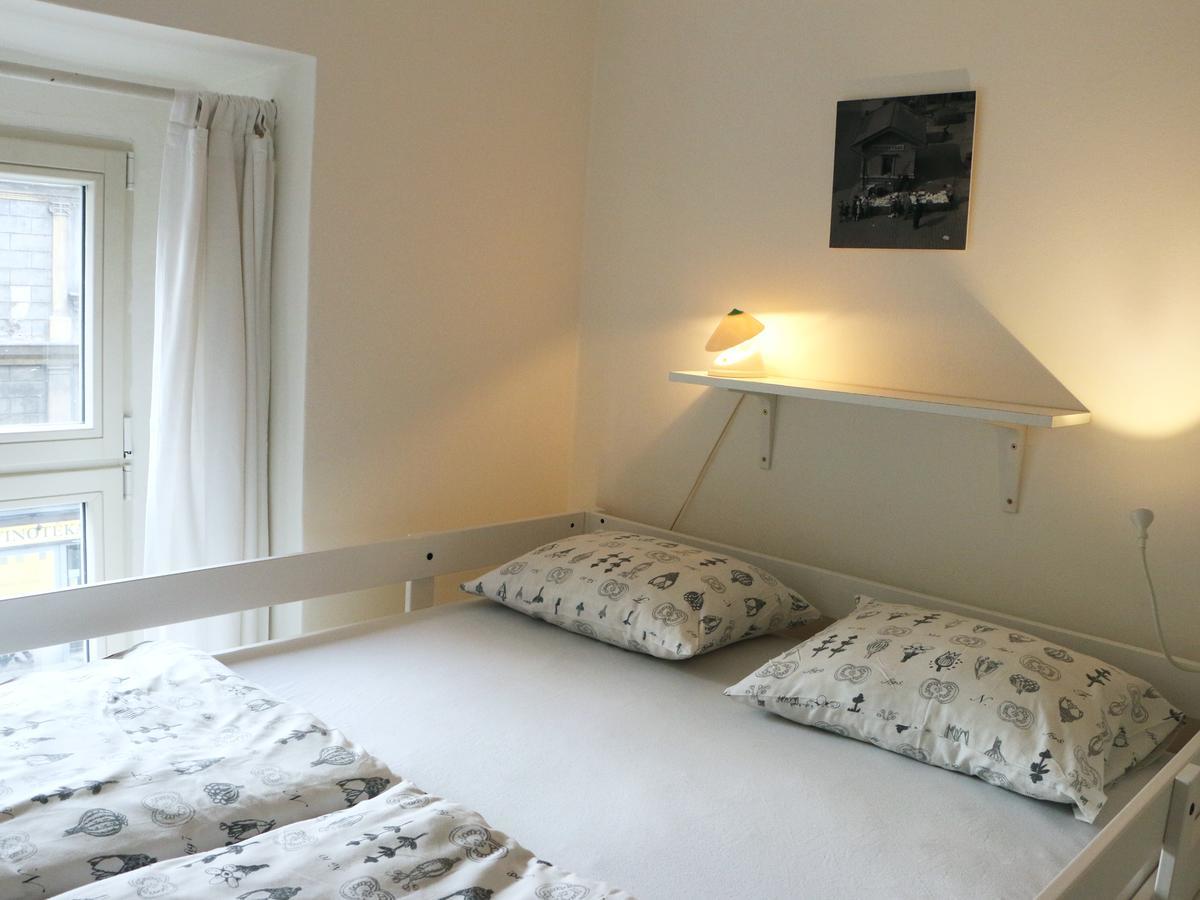 Hostel Lipa Praha Bagian luar foto
