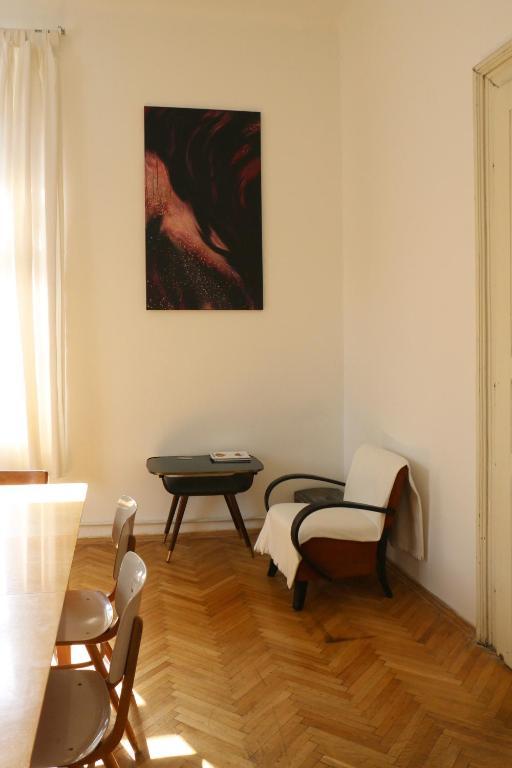 Hostel Lipa Praha Bagian luar foto