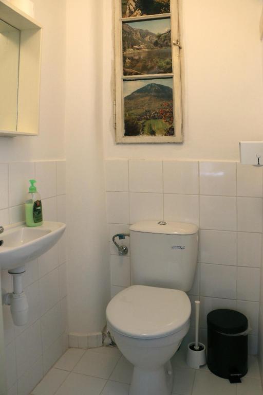 Hostel Lipa Praha Bagian luar foto