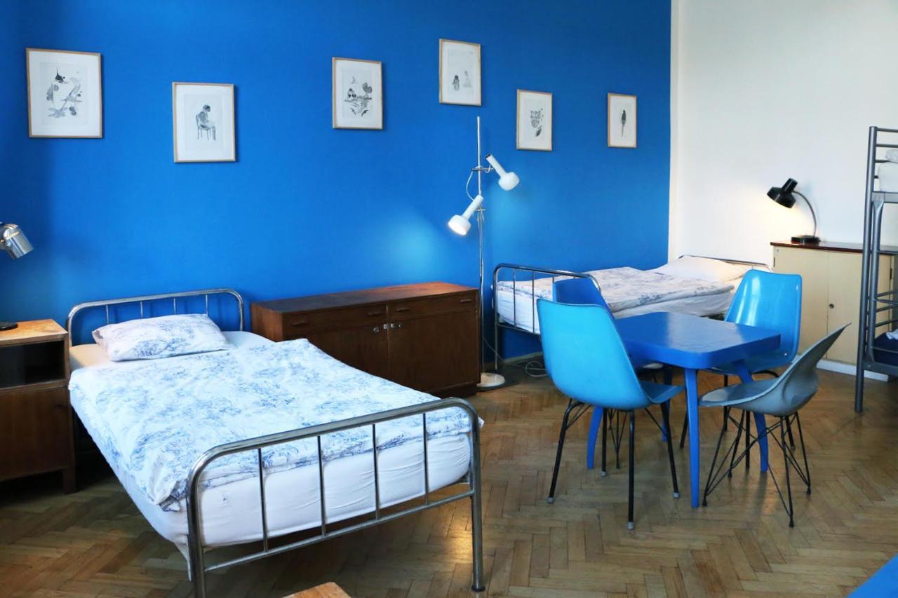 Hostel Lipa Praha Bagian luar foto